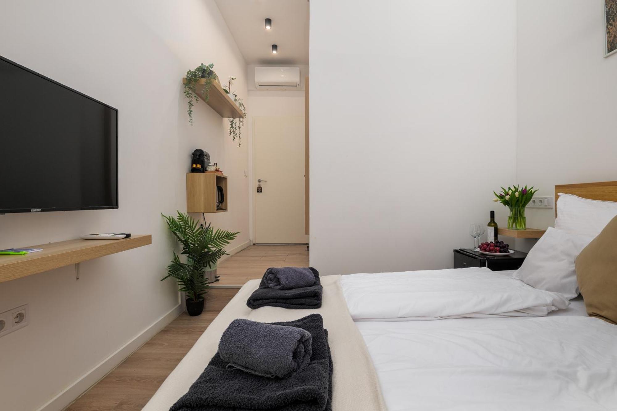 Ak7 Boutique Suites Budapest Luaran gambar